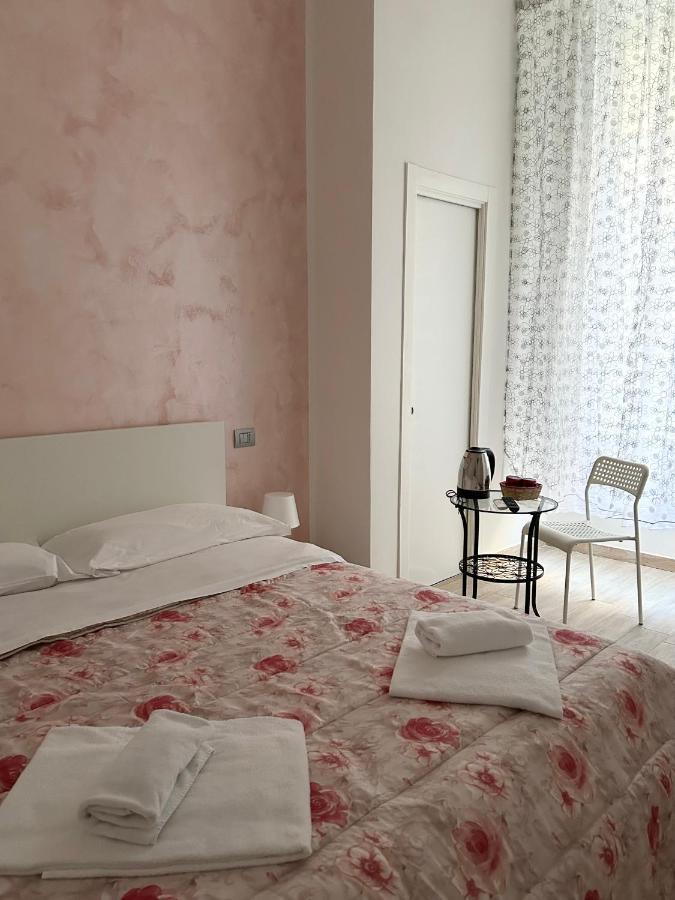 Hotel Savastano House Duomo Nápoles Exterior foto
